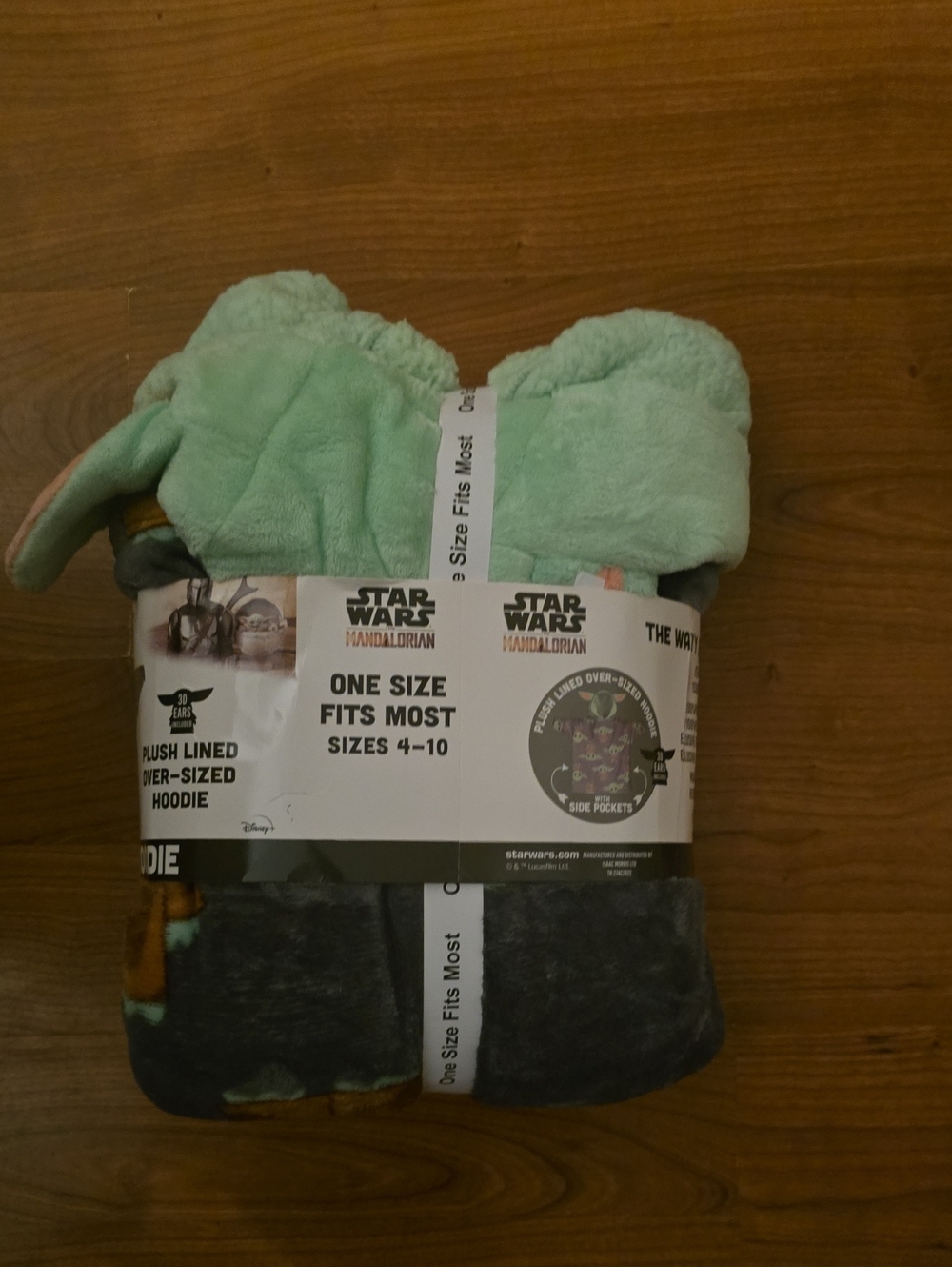 Star Wars The Mandalorian Plush-Lined Hoodie - Mint Green & Charcoal